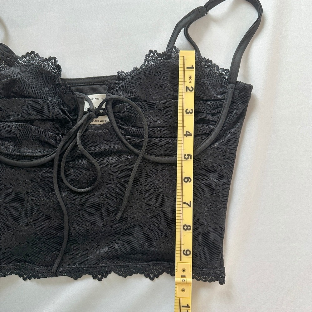 Selfie Leslie Lace Bustier Crop Top Medium‎ Black Floral Milkmaid Dark Romantic - Picture 7 of 9